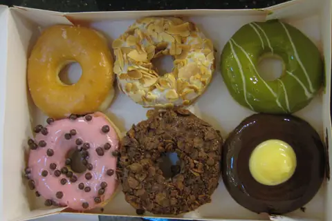 Cake Box photo 4